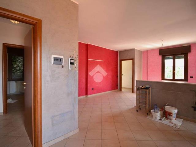 Villa Indipendente in vendita a Brembate, Lombardia