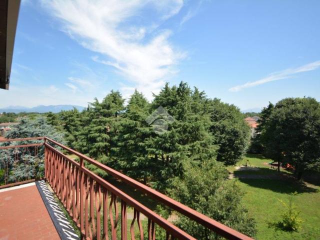 Appartamento in vendita a Brembate, Lombardia