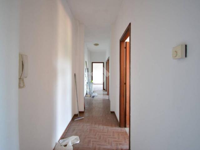 Appartamento in vendita a Brembate, Lombardia