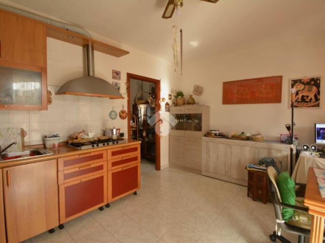 Appartamento in vendita a Brembate, Lombardia