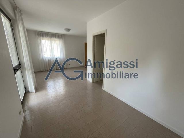 Appartamento in vendita a Brembate di Sopra, Bergamo