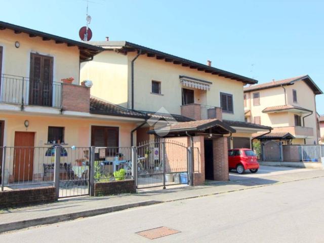 Appartamento in vendita a Brembio, Lombardia