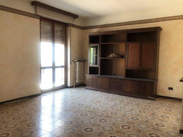 Appartamento in vendita a Brembio, Lombardia