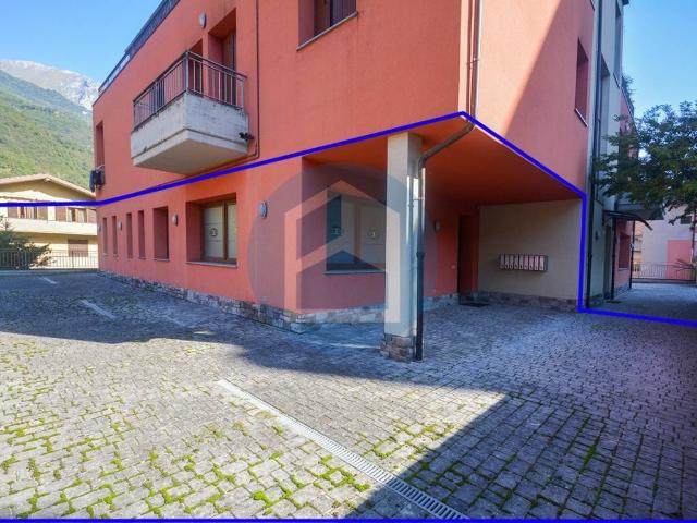 Appartamento in vendita a Comunità montana della valle Camonica, Breno