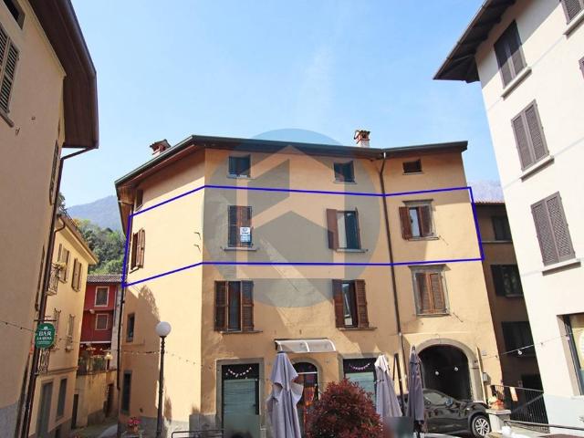 Appartamento in vendita a Comunità montana della valle Camonica, Breno