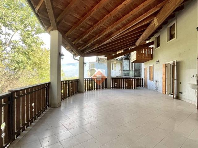 Appartamento in vendita a Sorne, Brentonico