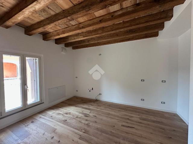 Appartamento in vendita a Zona Nord, Brescia