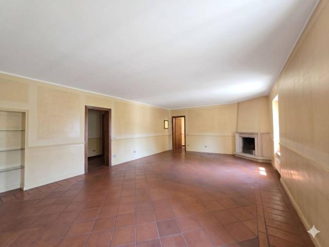 Appartamento in vendita a Zona Sud, Brescia