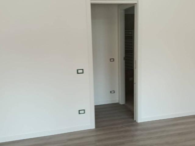 Appartamento in vendita a Zona Ovest, Brescia
