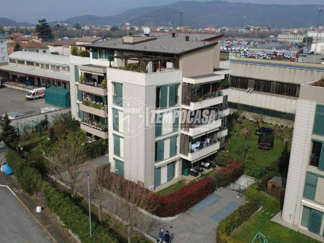 Appartamento in vendita a Zona Ovest, Brescia