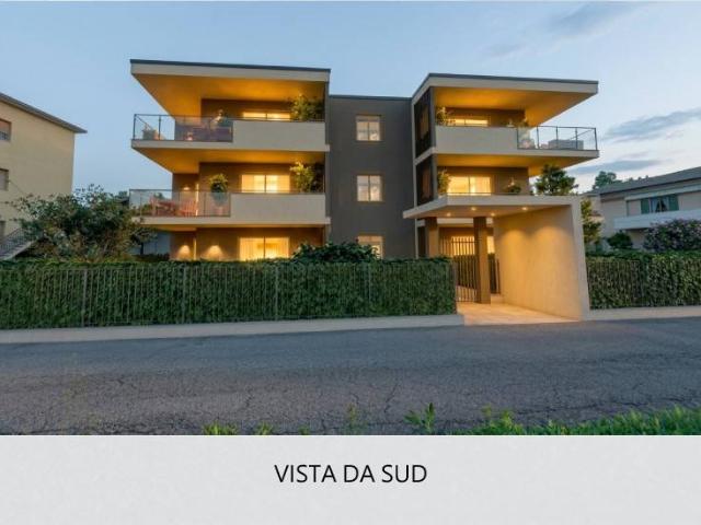 Appartamento in vendita a Zona Est, Brescia