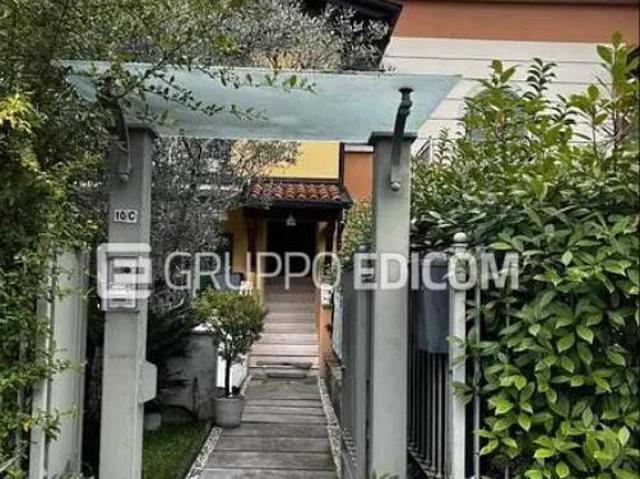 Appartamento in vendita a Zona Sud, Brescia