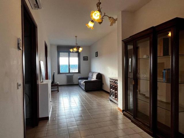 Appartamento in vendita a Zona Est, Brescia