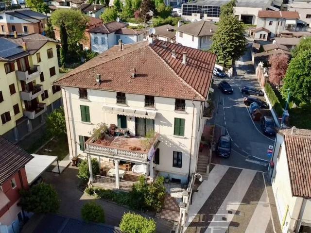 Appartamento in vendita a Zona Sud, Brescia