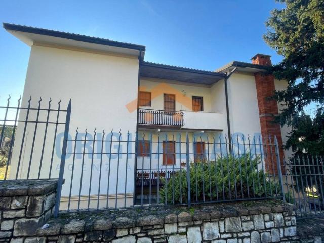Appartamento in vendita a Zona Centro, Brescia