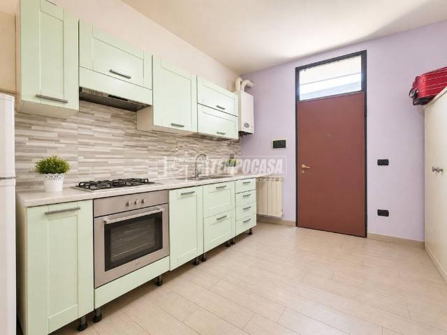 Appartamento in vendita a Zona Ovest, Brescia
