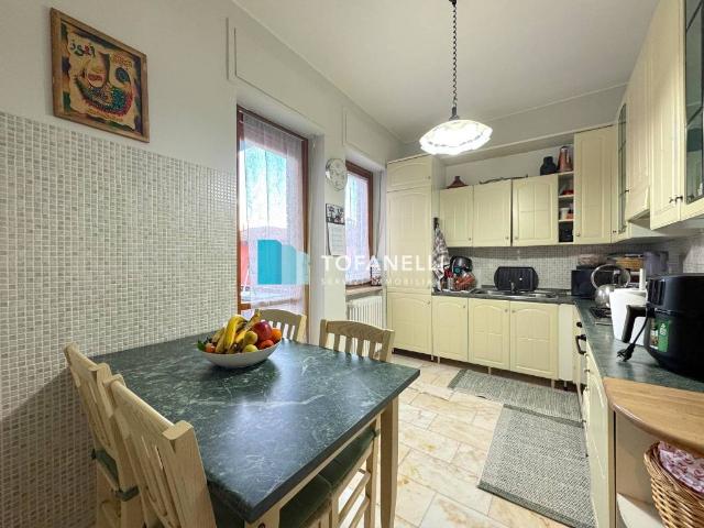 Appartamento in vendita a Zona Nord, Brescia