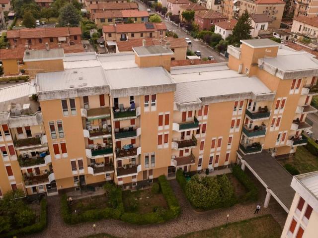 Appartamento in vendita a Zona Sud, Brescia