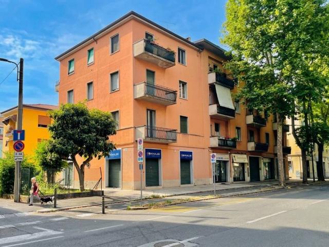 Appartamento in vendita a Zona Nord, Brescia