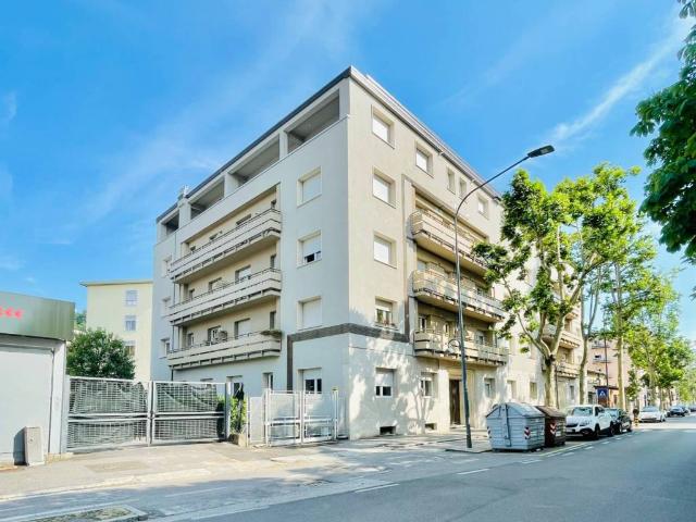 Appartamento in vendita a Zona Centro, Brescia