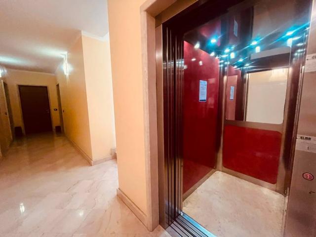 Appartamento in vendita a Zona Sud, Brescia