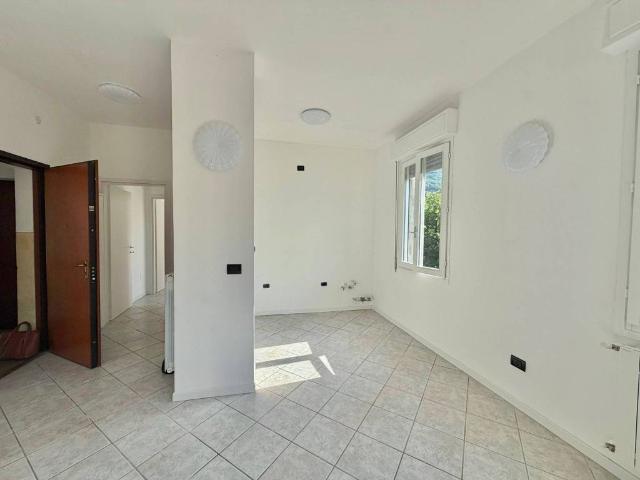 Appartamento in vendita a Zona Centro, Brescia