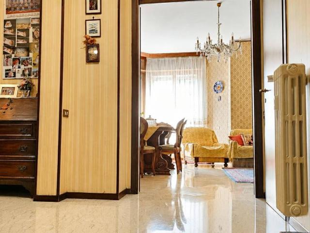 Appartamento in vendita a Zona Nord, Brescia