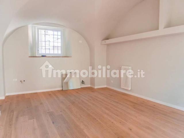 Appartamento in vendita a Zona Ovest, Brescia