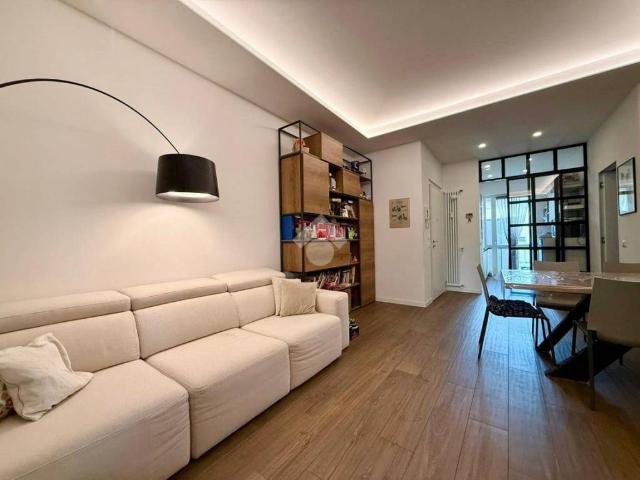 Appartamento in vendita a Zona Centro, Brescia