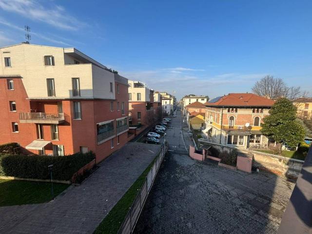 Appartamento in vendita a Zona Sud, Brescia