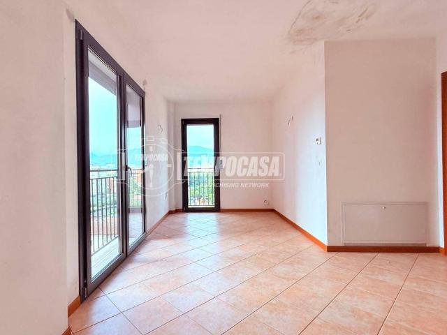 Appartamento in vendita a Zona Ovest, Brescia
