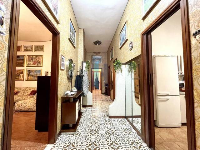 Appartamento in vendita a Zona Ovest, Brescia