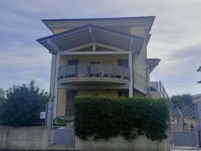 Appartamento in vendita a Zona Sud, Brescia