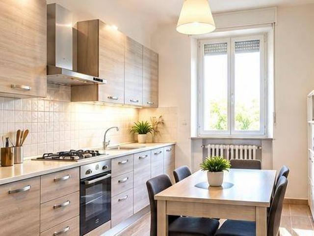 Appartamento in vendita a Zona Centro, Brescia