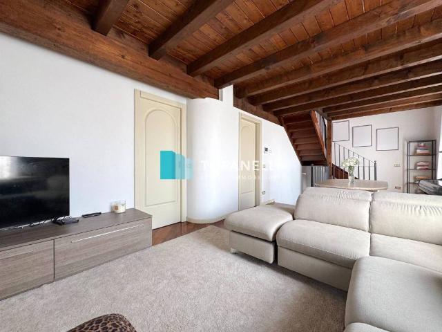 Appartamento in vendita a Zona Ovest, Brescia