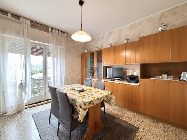 Appartamento in vendita a Zona Ovest, Brescia