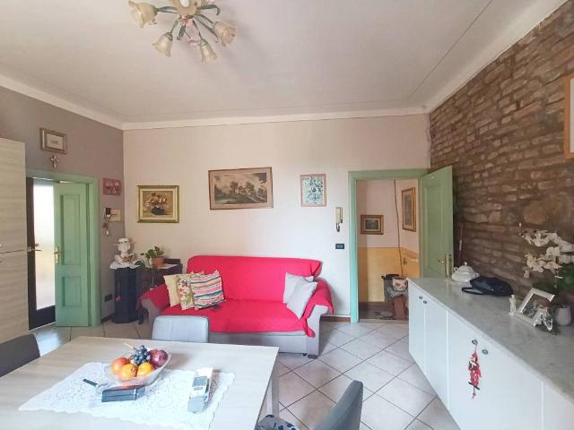 Appartamento in vendita a Zona Est, Brescia