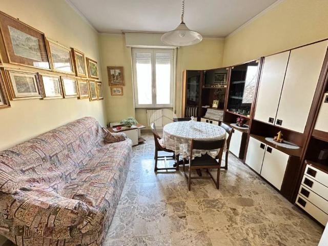 Appartamento in vendita a Zona Ovest, Brescia