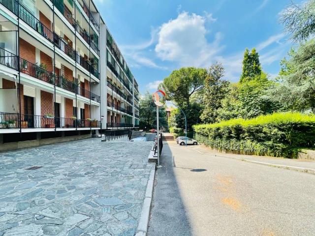 Appartamento in vendita a Zona Nord, Brescia