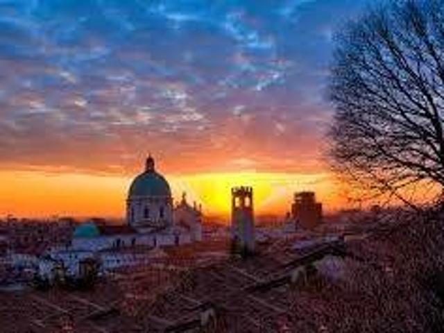 Appartamento in vendita a Zona Centro, Brescia