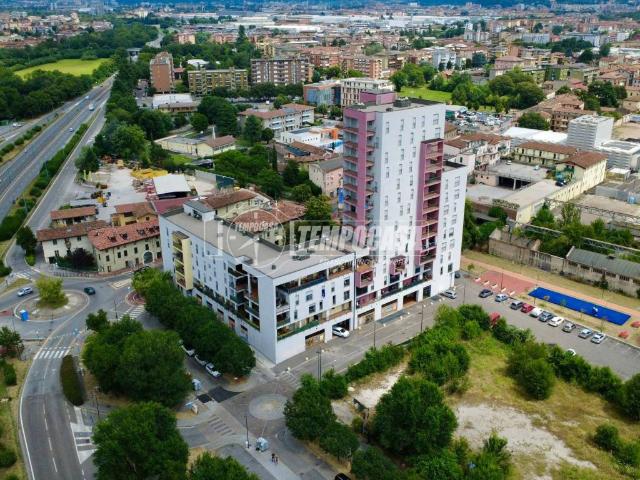 Appartamento in vendita a Zona Ovest, Brescia