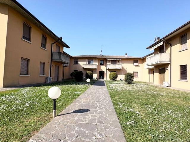 Appartamento in vendita a Zona Est, Brescia