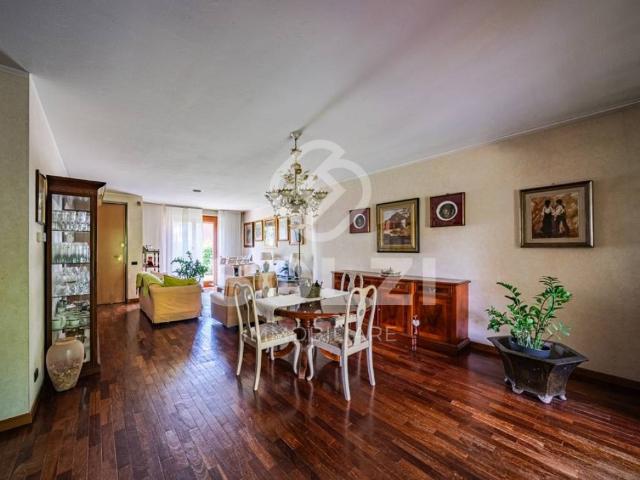 Appartamento in vendita a Zona Sud, Brescia