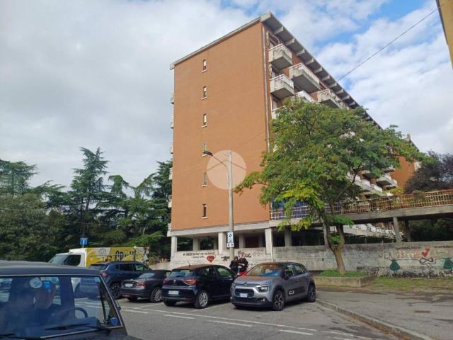 Appartamento in vendita a Zona Ovest, Brescia