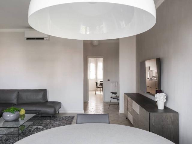 Appartamento in vendita a Zona Sud, Brescia
