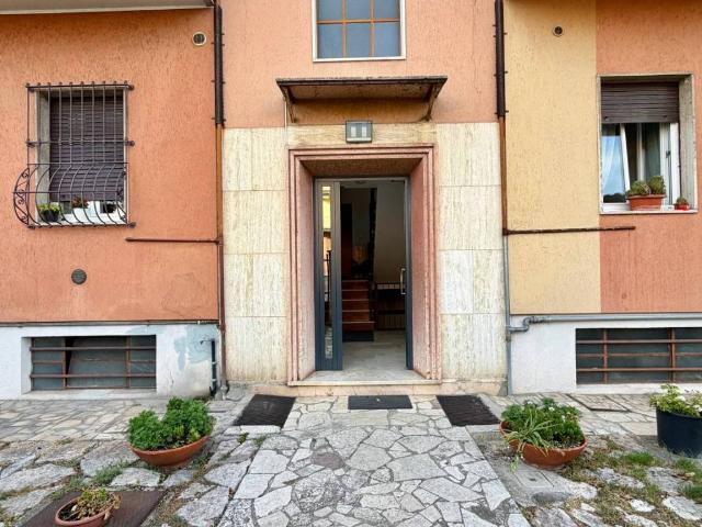 Appartamento in vendita a Zona Ovest, Brescia