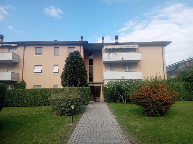 Appartamento in vendita a Zona Sud, Brescia