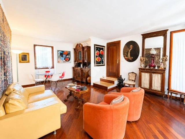 Appartamento in vendita a Zona Ovest, Brescia
