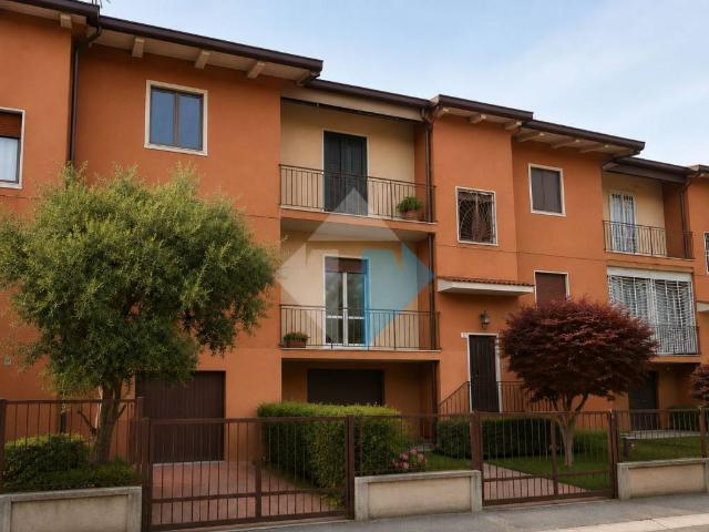 Appartamento in vendita a Zona Ovest, Brescia
