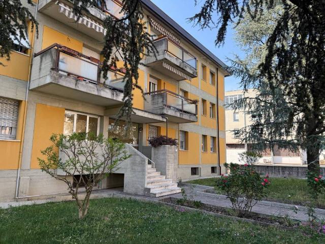 Appartamento in vendita a Zona Nord, Brescia
